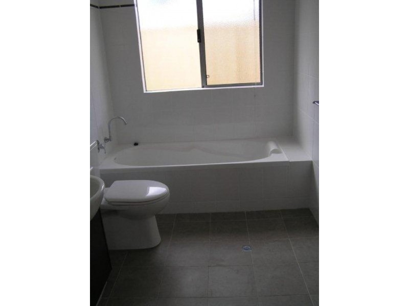 17 Zamia Loop, Wannanup WA 6210