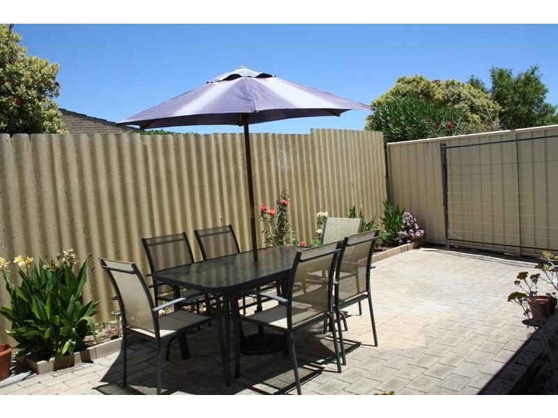 Unit 15/14 Hefron Street, Rockingham WA 6168
