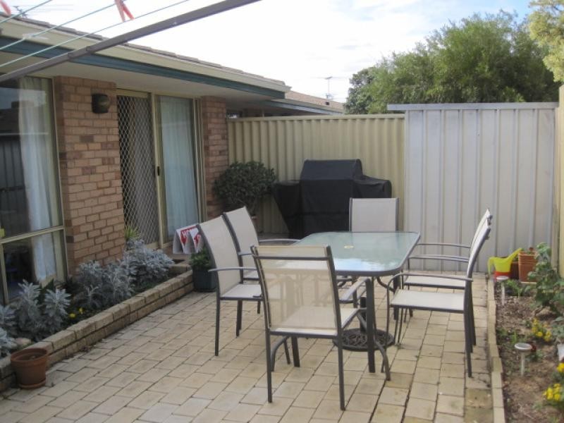 Unit 15/14 Hefron Street, Rockingham WA 6168