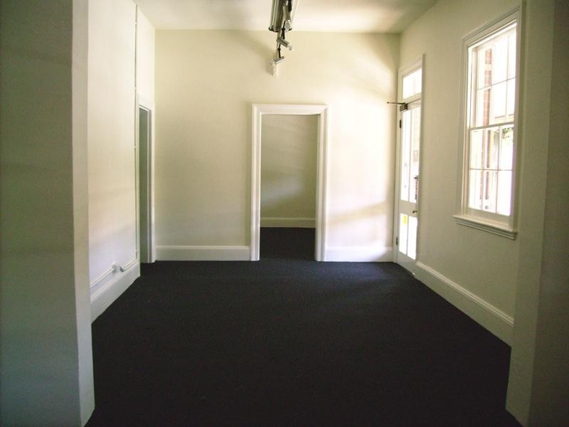 202 Howick Street, Bathurst NSW 2795