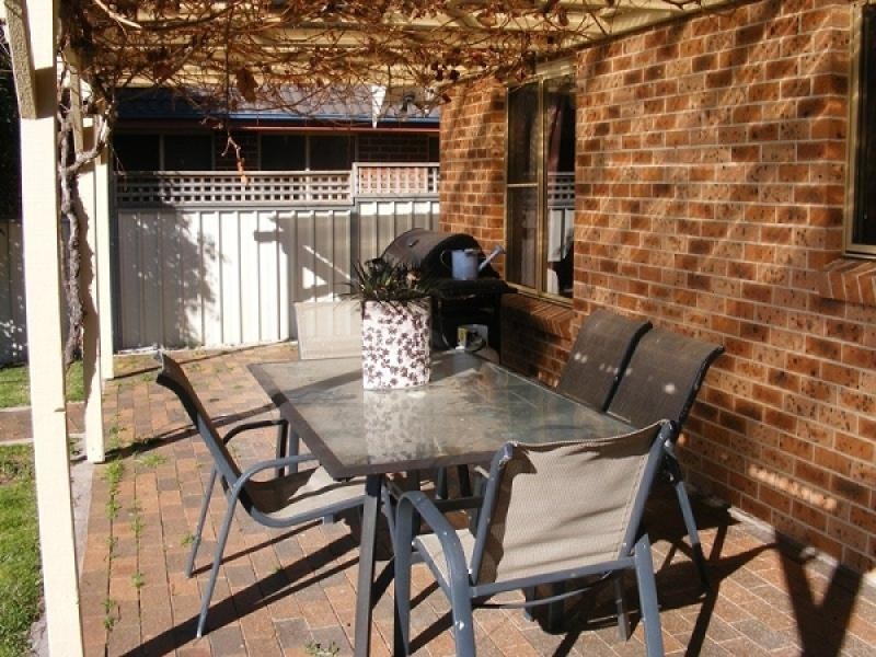 24 Abercrombie Drive, Bathurst NSW 2795