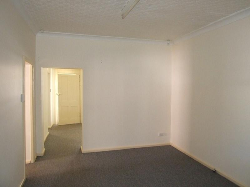 326 Howick Street, Bathurst NSW 2795