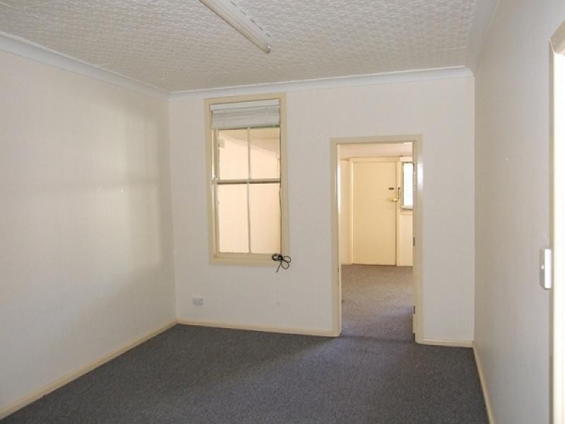 326 Howick Street, Bathurst NSW 2795