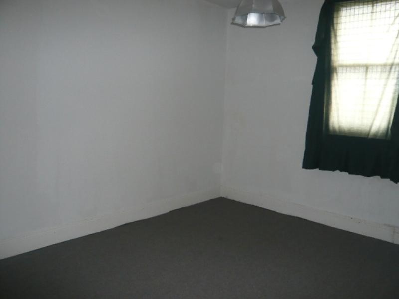 57 Keppel Street, Bathurst NSW 2795