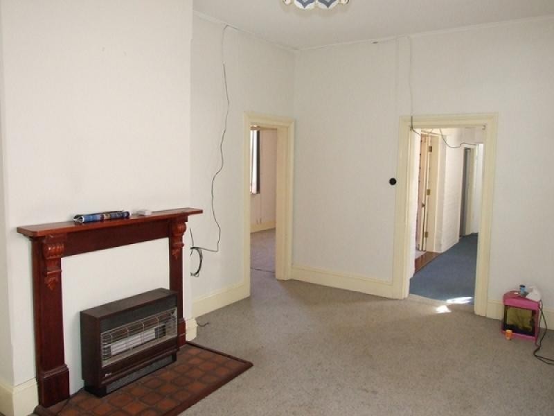 176 Piper Street, Bathurst NSW 2795