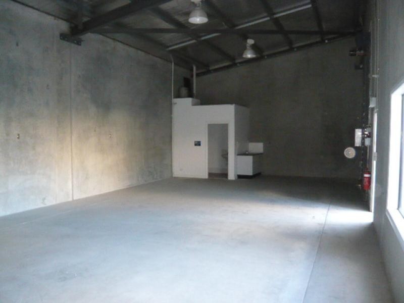 128 -130 Durham Street, Bathurst NSW 2795