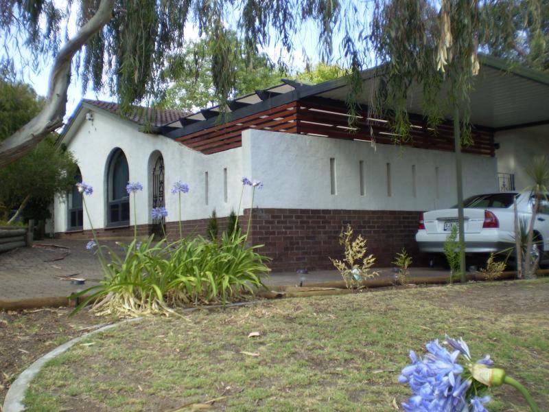 16 OPIE STREET, Aberfoyle Park SA 5159