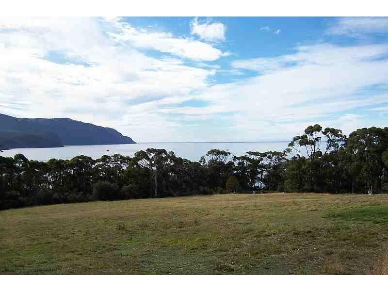 180 Blowhole Road, Eaglehawk Neck TAS 7179