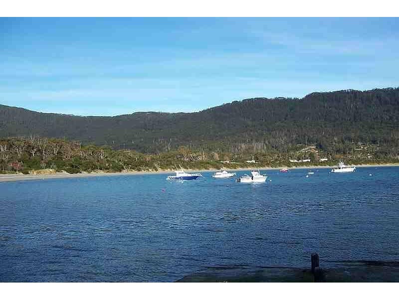 15 Tasmans Arch Road, Eaglehawk Neck TAS 7179