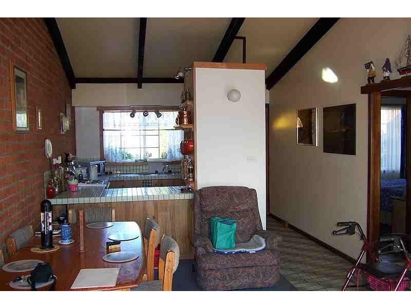 Unit 2/27 Reynolds Road, Midway Point TAS 7171