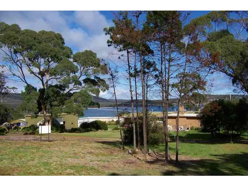 Lot 1,2,3/26 Apex Point Road, White Beach TAS 7184