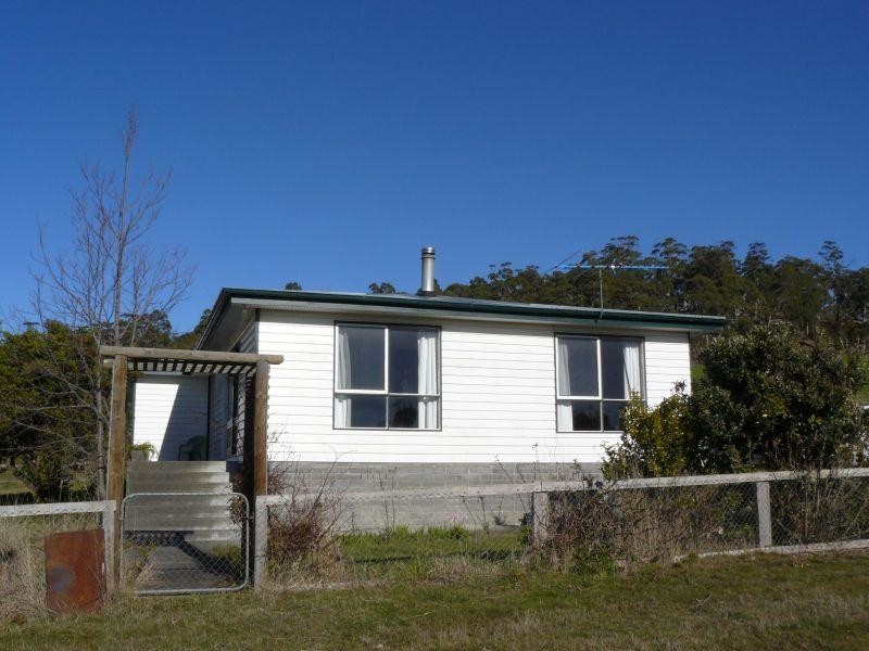 144 Hurdle Road, Saltwater River TAS 7186