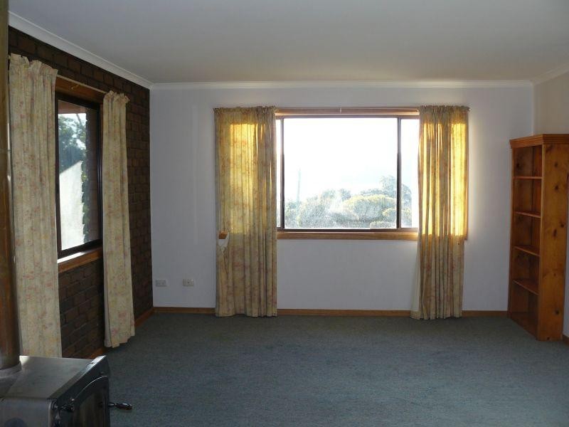 6 Greatbatch Drive, White Beach TAS 7184