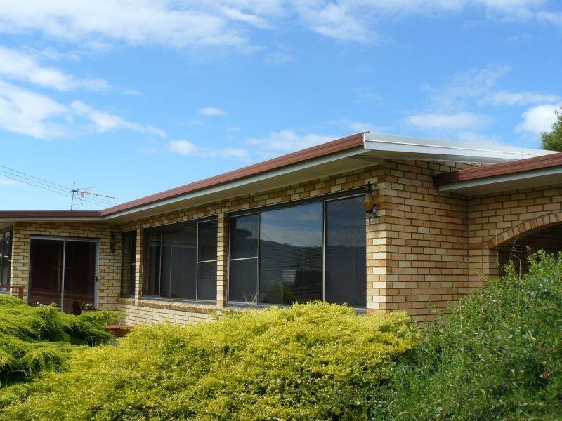 305 Lyell Highway, Granton TAS 7030
