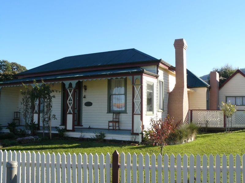 120 Arthur Highway, Dunalley TAS 7177