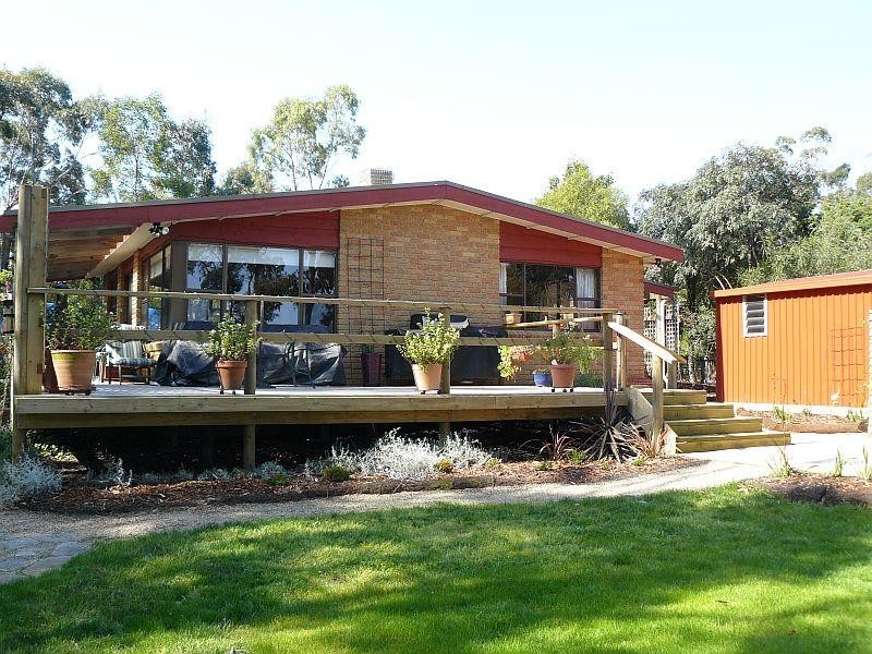 17 Peppermint Drive, White Beach TAS 7184