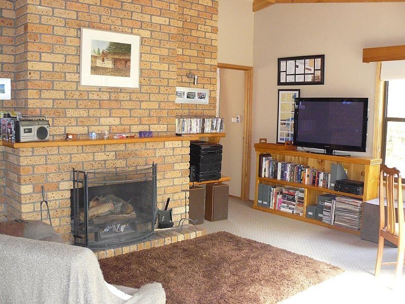 17 Peppermint Drive, White Beach TAS 7184