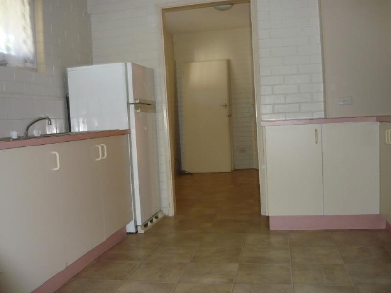 1/32 Paxton Street, North Ward QLD 4810