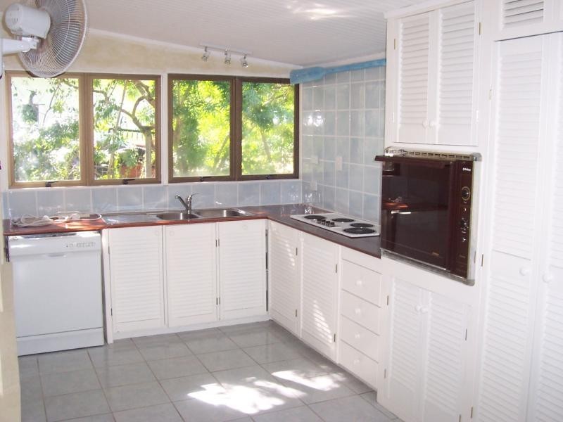 40 The Esplanade, Toolakea QLD 4818