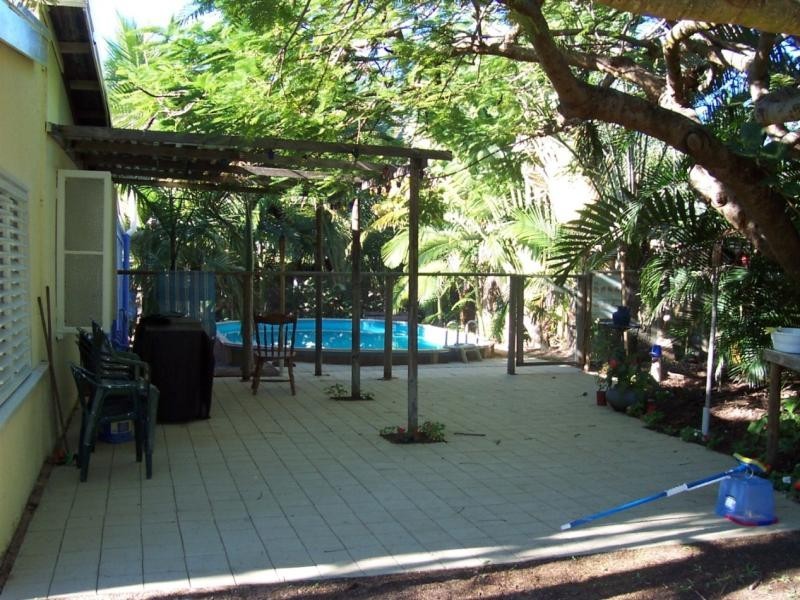 40 The Esplanade, Toolakea QLD 4818