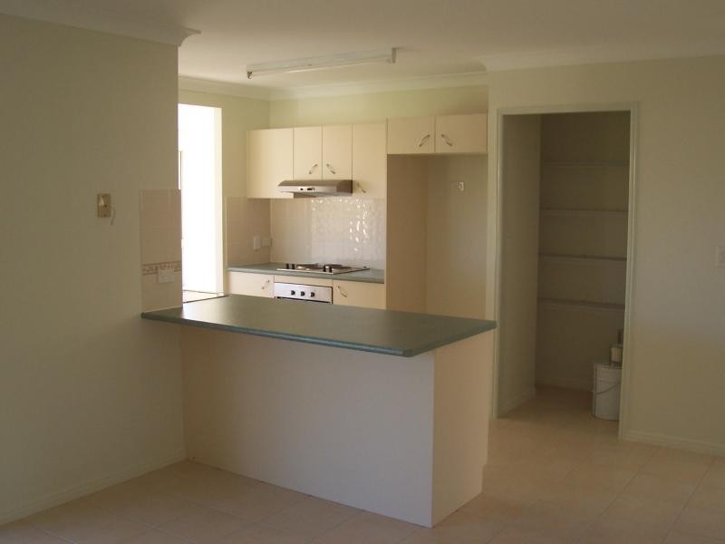 12 Hilton Way, Mount Louisa QLD 4814