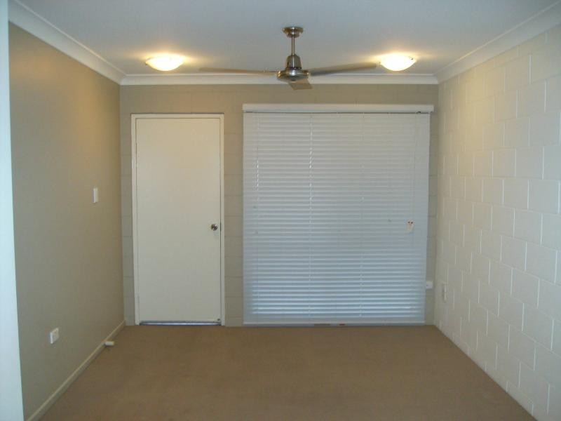 Unit 1/9 Diprose Street, Pimlico QLD 4812