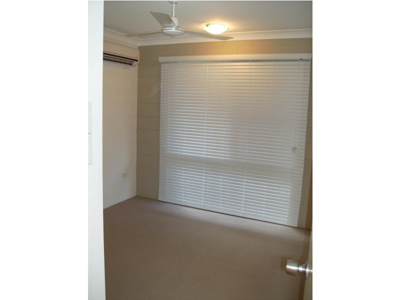 Unit 1/9 Diprose Street, Pimlico QLD 4812