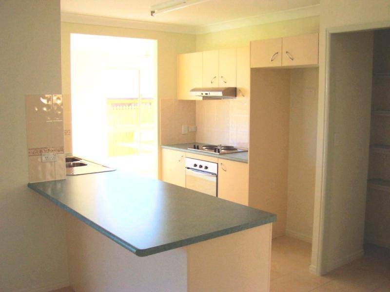 12 HILTON WAY, Mount Louisa QLD 4814