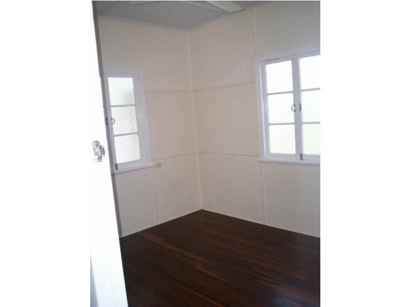 22 Haig Street, Pimlico QLD 4812