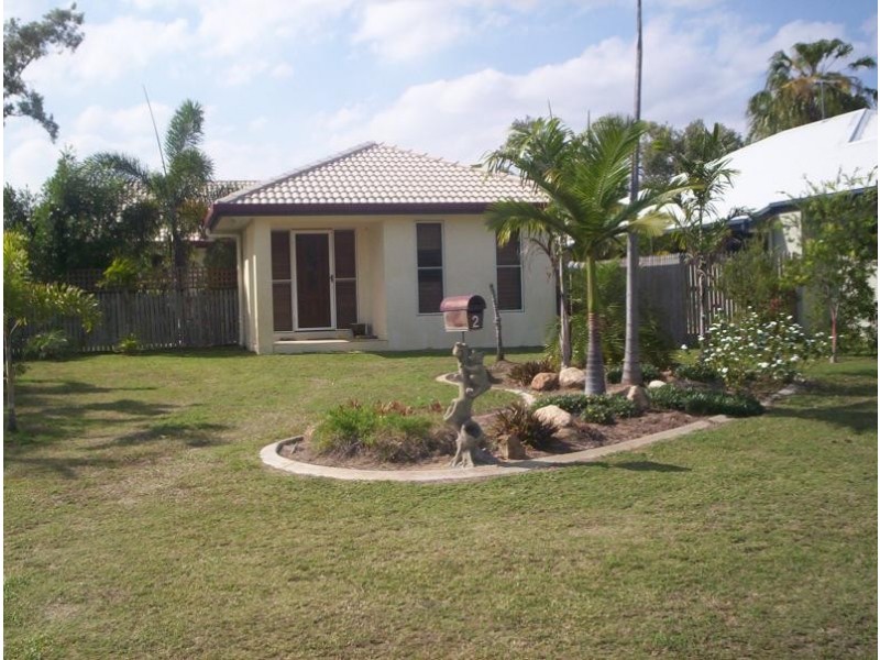 2 Hickory Court, Bushland Beach QLD 4818