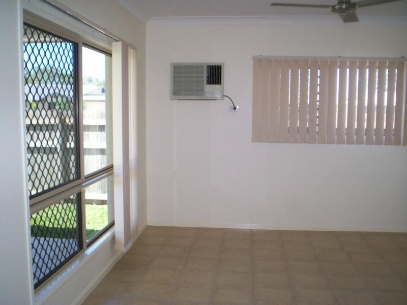 10 Sunningdale Pocket, Idalia QLD 4811