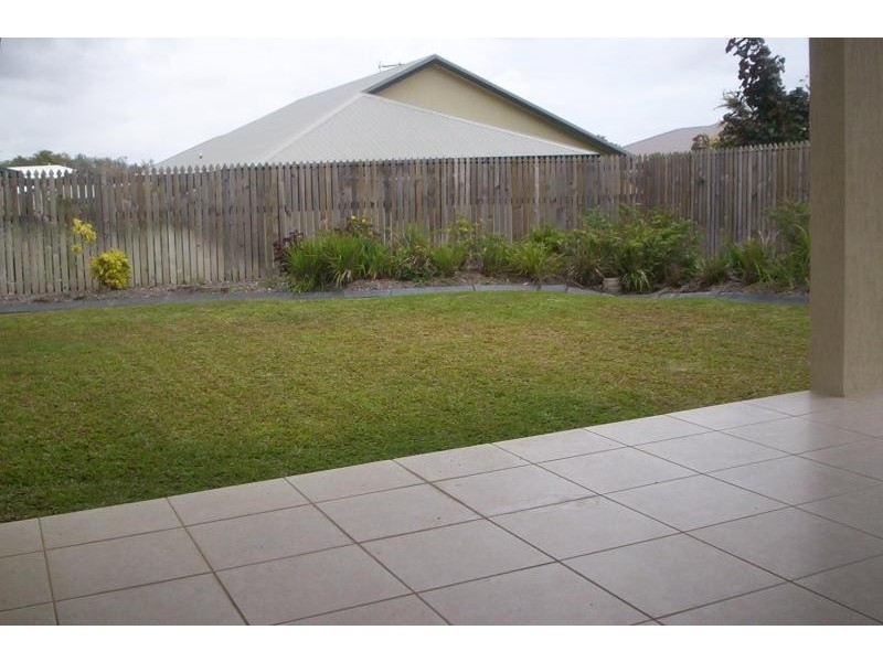 2 Kato Place, Mount Louisa QLD 4814