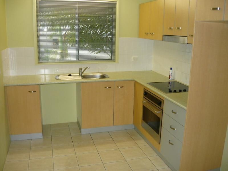 Apartment 18/109 The Strand, North Ward QLD 4810