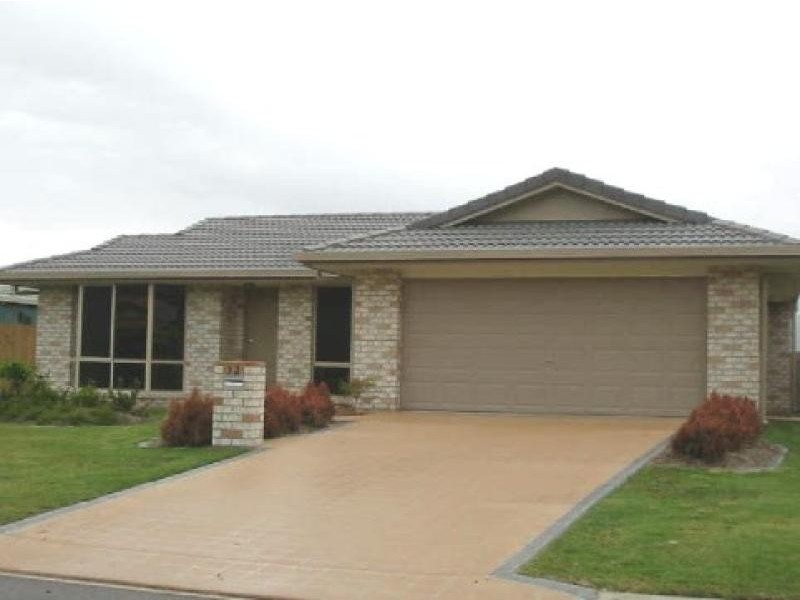 32 Wallace Circuit, Kirwan QLD 4817