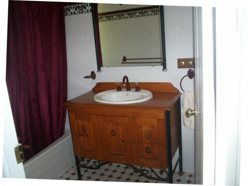 44 Cook Street, North Ward QLD 4810