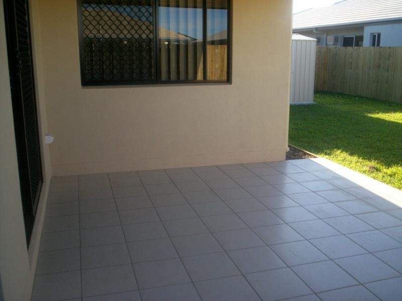 14 PETRIE WAY, Idalia QLD 4811