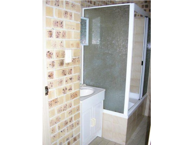 Unit 2/16 Margaret Street, West End QLD 4810