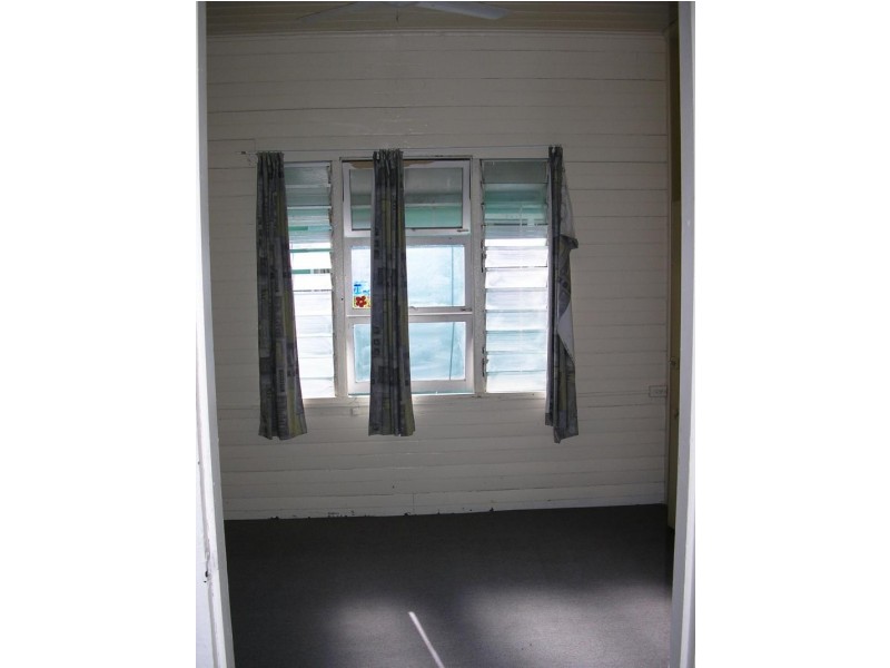 Apartment 1/10 Carter Street, North Ward QLD 4810