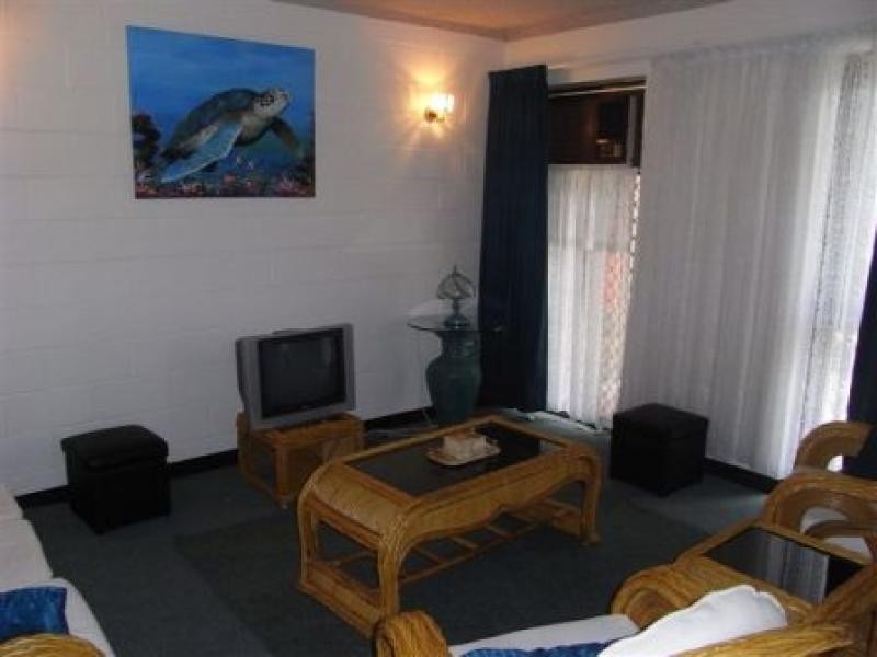 12/16 “DAKOTA VILLAS” Old Common Road, Belgian Gardens QLD 4810