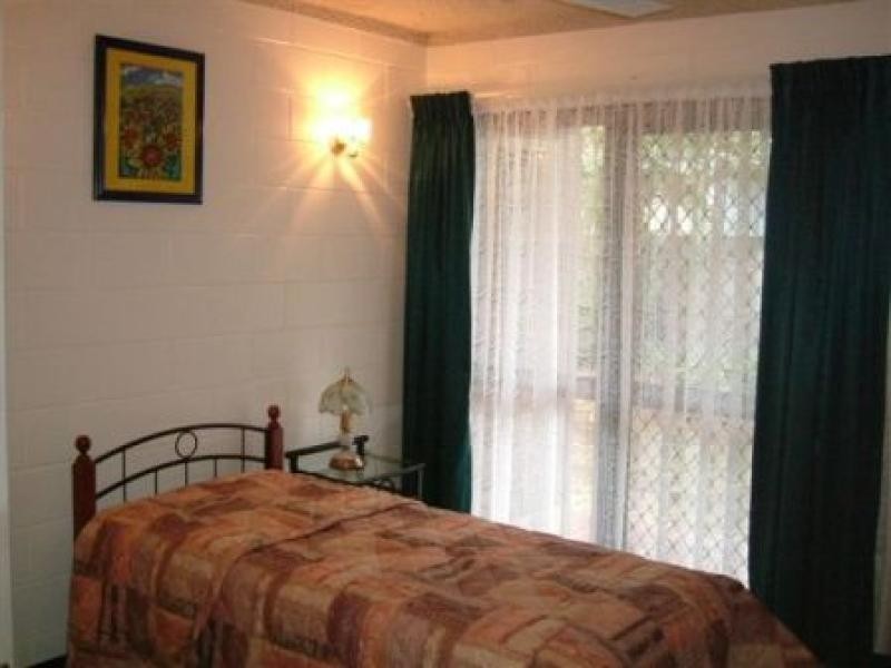 12/16 “DAKOTA VILLAS” Old Common Road, Belgian Gardens QLD 4810