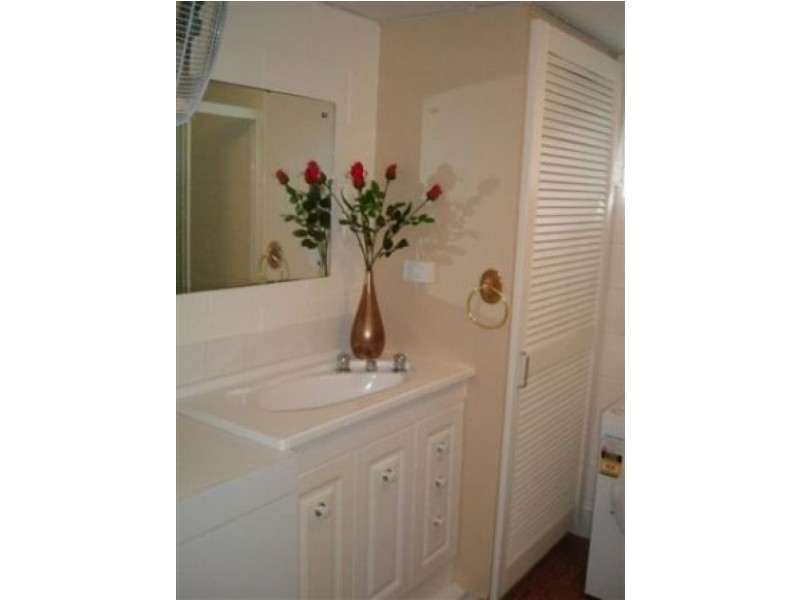 12/16 “DAKOTA VILLAS” Old Common Road, Belgian Gardens QLD 4810