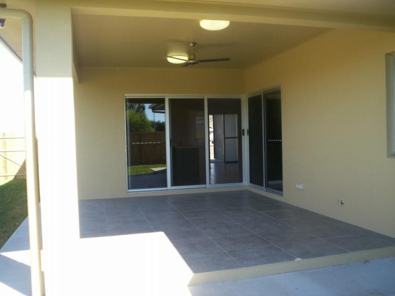 19 Fernbank Court, Fairfield Waters, Idalia QLD 4811