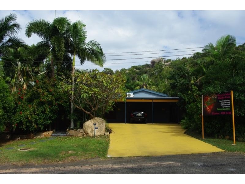 16 Yule Street, Picnic Bay QLD 4819