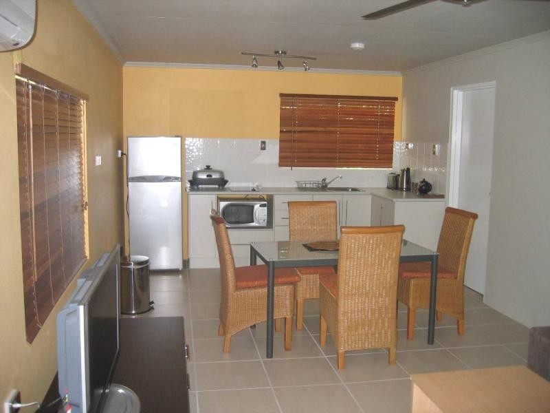 16 Yule Street, Picnic Bay QLD 4819