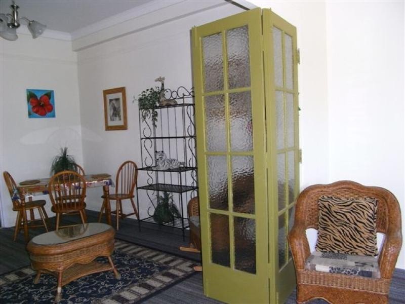 Unit 3/70 & quot;Sea Horses” The Strand, North Ward QLD 4810