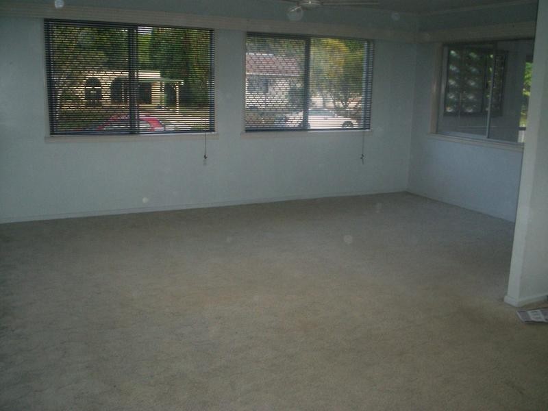 85 Albert Street, Cranbrook QLD 4814