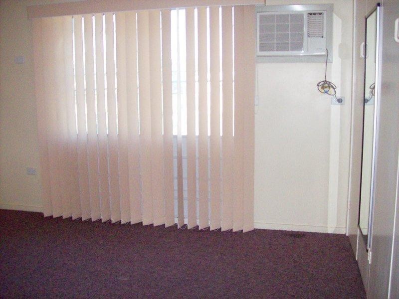 2 Blaxland Street, Vincent QLD 4814