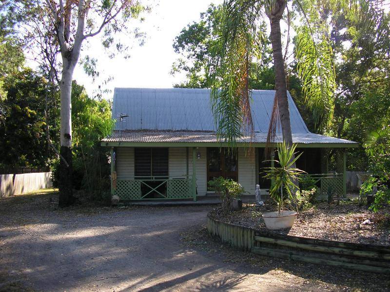 1327 RIVERWAY DRIVE, Kelso QLD 4815