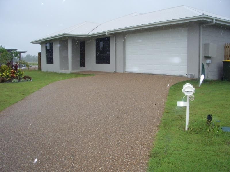 7 Meridian Court, Burdell QLD 4818