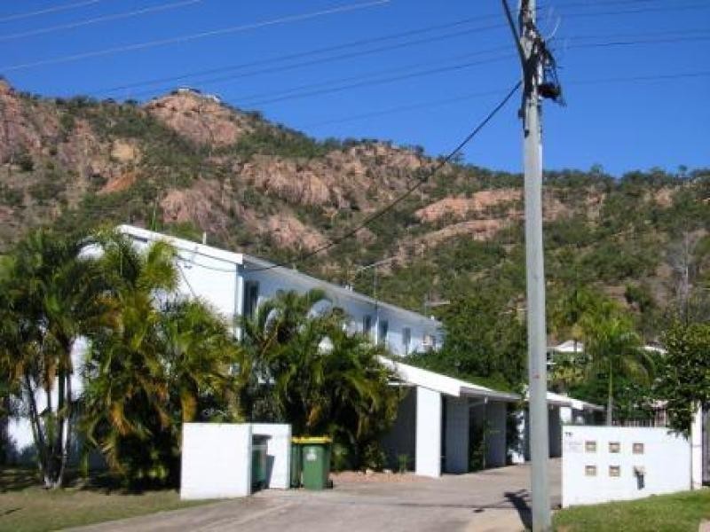 3/76 Paxton Street, North Ward QLD 4810